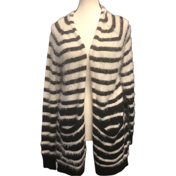 Rewind Sweaters - Women’s Rewind Striped Whiskered Cardigan Sweater